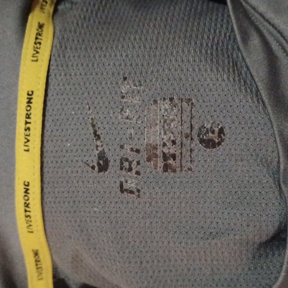 Men's Nike Dri-FIT Size L Grey in color - Picture 4 of 4